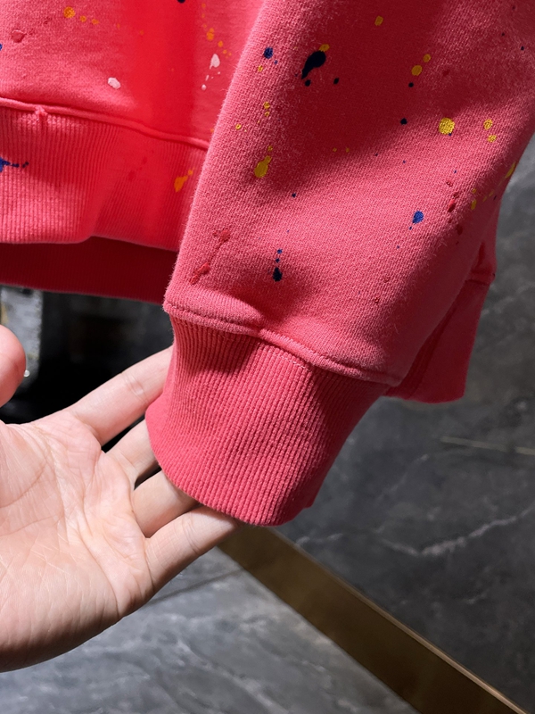 ブランドパーカー着用イメージ